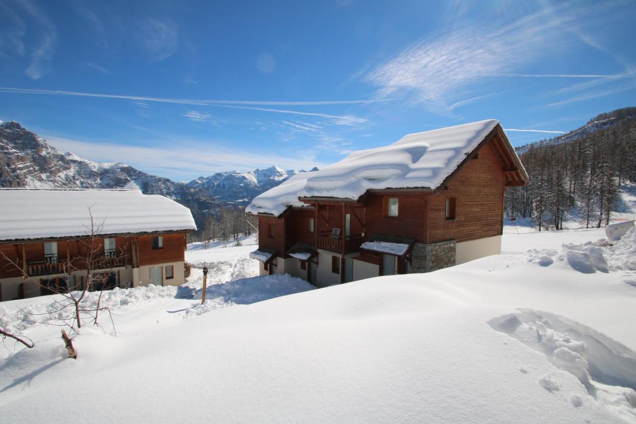 Les Chalets Du Parc Aux Etoiles - Cimes Et Neige Apartman Puy-Saint-Vincent Kültér fotó